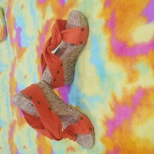 CATO orange wedges brand new!